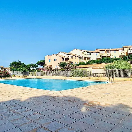 Apartment Proche Mer Avec Piscine Et Parking